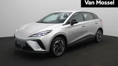 Gebruikt 2025 MG MG4 EV Hatchback | € 23.995 (Eerlijke prijs)