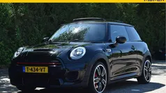Zwart Gebruikt 2017 Mini John Cooper Works Chili Hatchback | € 21.955 (Eerlijke prijs)