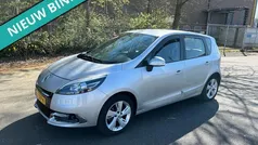 Grijs, metallic lak Gebruikt 2012 Renault Scénic III Dynamique MPV | € 3.249 (Goede deal)