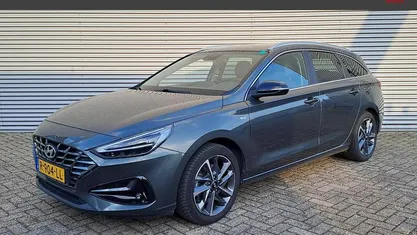 Occasion Hyundai i30 Premium 2022 Grijs metallic Stationwagen