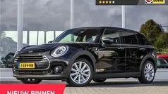 Zwart Gebruikt 2019 Mini One Clubman Chili Stationwagen | € 16.850 (Eerlijke prijs)