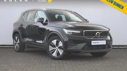 Occasion 2022 Volvo XC40 Core SUV | € 35.840 (Eerlijke prijs)