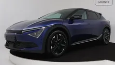 Blauw, metallic lak Nieuw 2025 Kia EV6 Light SUV | € 36.995 (Super prijs)