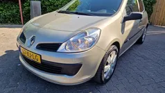 Gebruikt 2007 Renault Clio II Business Hatchback | € 1.750 (Eerlijke prijs)