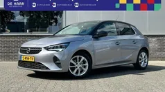 Grijs, metallic lak Gebruikt 2022 Opel Corsa Elegance Hatchback | € 13.900 (Eerlijke prijs)