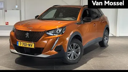 Occasion Peugeot e-2008 Style 100 kW (136 PK) 2023 Oranje SUV