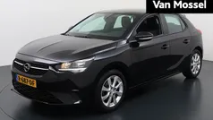 Zwart Gebruikt 2022 Opel Corsa Edition Hatchback | € 12.440 (Eerlijke prijs)