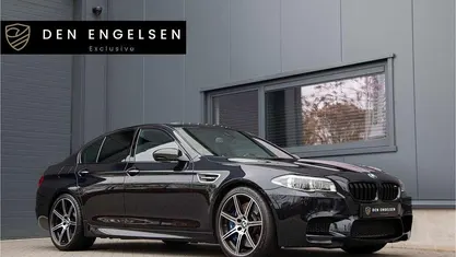 Zwart (metallic) Gebruikt 2017 BMW M5 Competition Edition Sedan | € 74.950 (Super prijs)