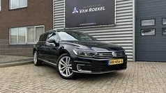 Gebruikt 2015 VW Passat Highline Stationwagen | € 11.945 (Eerlijke prijs)