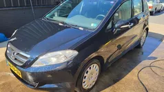 Honda FR-V