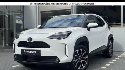 Gebruikt 2025 Toyota Yaris Cross SUV | € 30.950 (Eerlijke prijs)