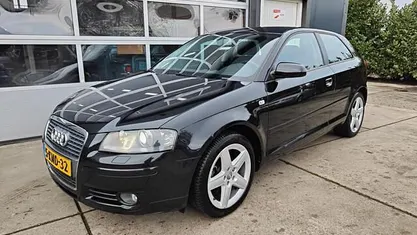 Zwart Occasion 2008 Audi A3 Attraction Hatchback | € 2.250 (Goede deal)