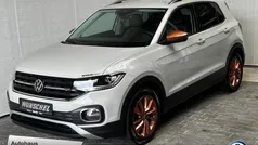 Gebruikt 2022 VW T-Cross Style SUV | € 23.983 (Eerlijke prijs)