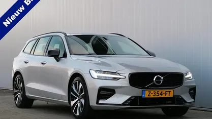 Gebruikt 2024 Volvo V60 Plus Stationwagen | € 38.950 (Goede deal)