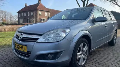 Occasion 2009 Opel Astra Cosmo Stationwagen | € 2.445 (Eerlijke prijs)