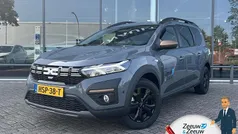 Gris urban Gebruikt 2025 Dacia Jogger Extreme MPV | € 30.435 (Eerlijke prijs)