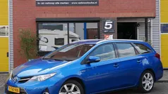 Blauw Gebruikt 2014 Toyota Auris Touring Sports Executive Stationwagen | € 12.950 (Goede deal)