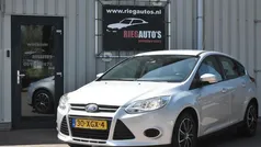 Grijs Gebruikt 2012 Ford Focus Trend Hatchback | € 3.950 (Eerlijke prijs)