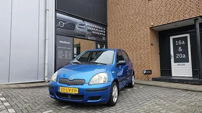 Occasion 2003 Toyota Yaris Terra Hatchback | € 1.599 (Goede deal)