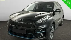 , metallic lak Gebruikt 2021 Kia e-Niro 3 SUV | € 23.900 (Super prijs)
