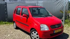 Gebruikt 2001 Opel Agila Color Edition Hatchback | € 1.749 (Eerlijke prijs)
