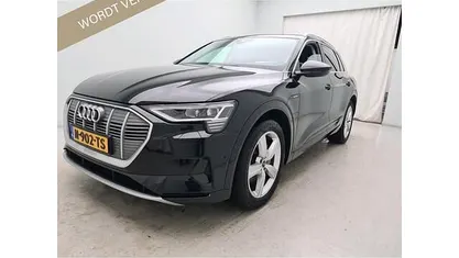 Zwart Occasion 2021 Audi e-tron Advanced SUV | € 26.780 (Super prijs)