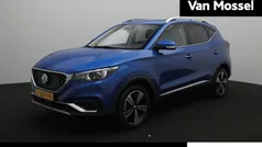 Blauw Gebruikt 2021 MG ZS Luxury Sedan | € 16.995 (Eerlijke prijs)