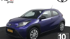 Gebruikt 2023 Toyota Aygo Play Hatchback | € 16.950 (Eerlijke prijs)
