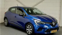 Blauw Gebruikt 2022 Renault Clio V Equilibre Hatchback | € 14.750 (Goede deal)