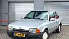 Grijs Gebruikt 1989 Ford Escort Hatchback | € 4.900