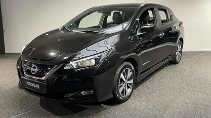 Zwart Gebruikt 2020 Nissan Leaf Acenta Hatchback | € 12.695 (Eerlijke prijs)