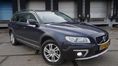 Blauw Gebruikt 2015 Volvo XC70 Summum Stationwagen | € 12.495 (Eerlijke prijs)