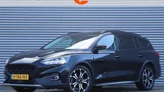 Zwart (metallic) Gebruikt 2020 Ford Focus Business Edition Stationwagen | € 13.950 (Eerlijke prijs)