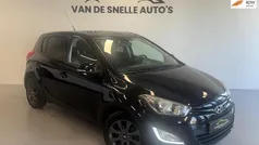 Zwart Gebruikt 2015 Hyundai i20 GO! Hatchback | € 7.990 (Eerlijke prijs)