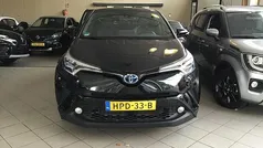 Zwart Gebruikt 2018 Toyota C-HR SUV | € 18.900 (Eerlijke prijs)