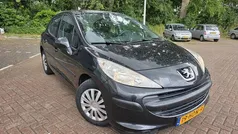 Zwart, metallic lak Gebruikt 2008 Peugeot 207 Hatchback | € 1.950 (Eerlijke prijs)