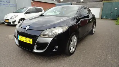 Occasion Renault Mégane Coupé Dynamique 110 PK (80 kW) 2009 Blauw (metallic) Coupé