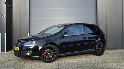 Zwart (metallic) Gebruikt 2008 VW Golf VI Edition Hatchback | € 4.450 (Super prijs)