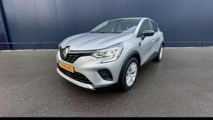 Gris highland kqa Occasion 2023 Renault Captur Evolution SUV | € 18.740 (Goede deal)