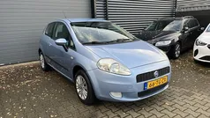 Blauw (metallic) Gebruikt 2007 Fiat Grande Punto Hatchback | € 1.895 (Eerlijke prijs)