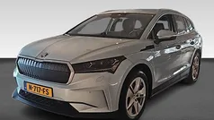Grijs Gebruikt 2021 Skoda Enyaq iV Comfort SUV | € 28.990 (Eerlijke prijs)