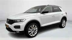 Wit Gebruikt 2021 VW T-Roc Sport SUV | € 28.350 (Eerlijke prijs)