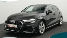 Zwart Gebruikt 2024 Audi A3 Sportback S-Line Hatchback | € 37.400 (Eerlijke prijs)