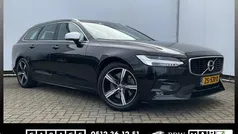 Zwart, metallic lak Gebruikt 2019 Volvo V90 R-Design Stationwagen | € 29.700 (Eerlijke prijs)