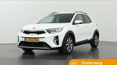 Wit Gebruikt 2021 Kia Stonic SUV | € 17.835 (Eerlijke prijs)