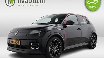 Zwart Nieuw 2025 Renault R5 Iconic Hatchback | € 34.195 (Eerlijke prijs)
