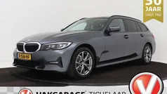 Gebruikt 2021 BMW 318 Executive Stationwagen | € 25.699 (Eerlijke prijs)