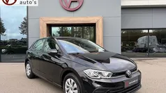 Zwart Gebruikt 2024 VW Polo Life Hatchback | € 23.945 (Eerlijke prijs)