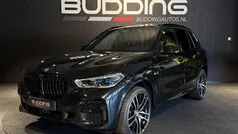 Zwart Gebruikt 2022 BMW X5 Executive SUV | € 58.950 (Goede deal)