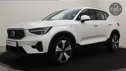 Wit Occasion 2022 Volvo XC40 Ultimate SUV | € 36.900 (Eerlijke prijs)
